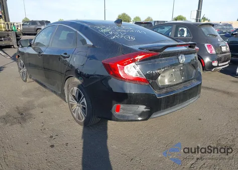 2016 Honda Civic Ex-T z USA, uszkodzony, nr VIN 2HGFC1F39GH652826